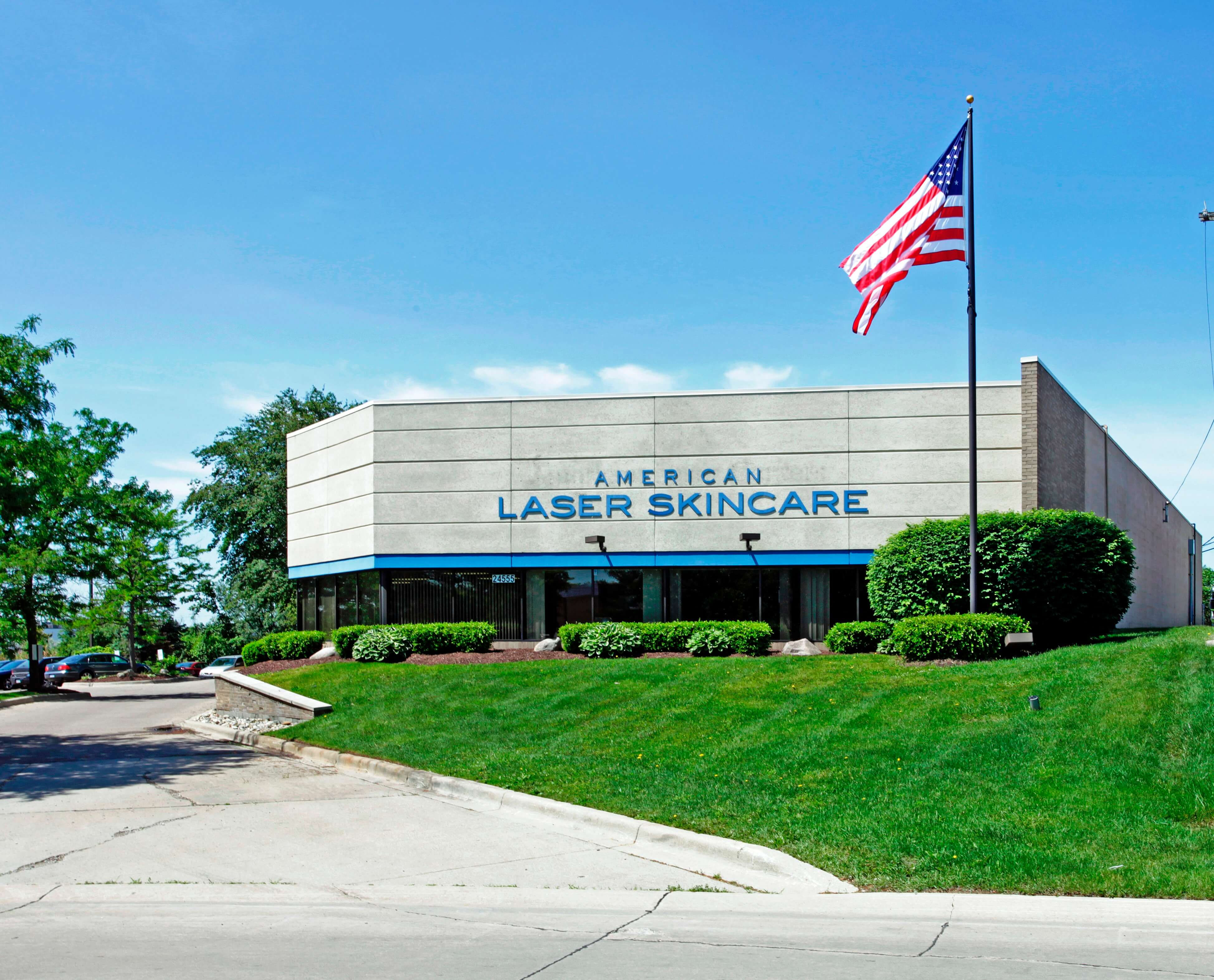 FRIEDMAN ASSISTS IN THE SALE OF A 13,000 SF FLEX BUILDING IN FARMINGTON