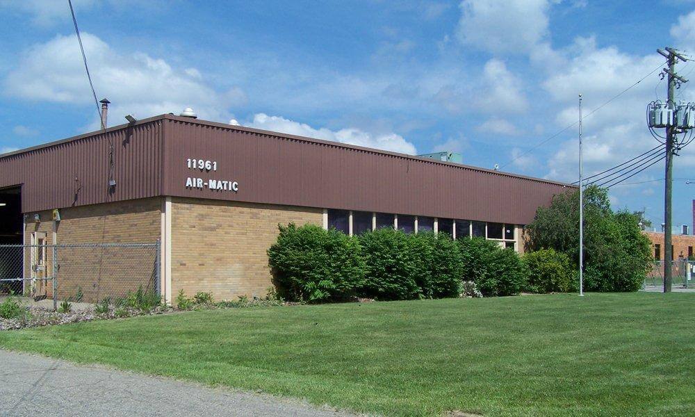 FRIEDMAN SELLS A 19,521 SF INDUSTRIAL BUILDING IN REDFORD TOWNSHIP