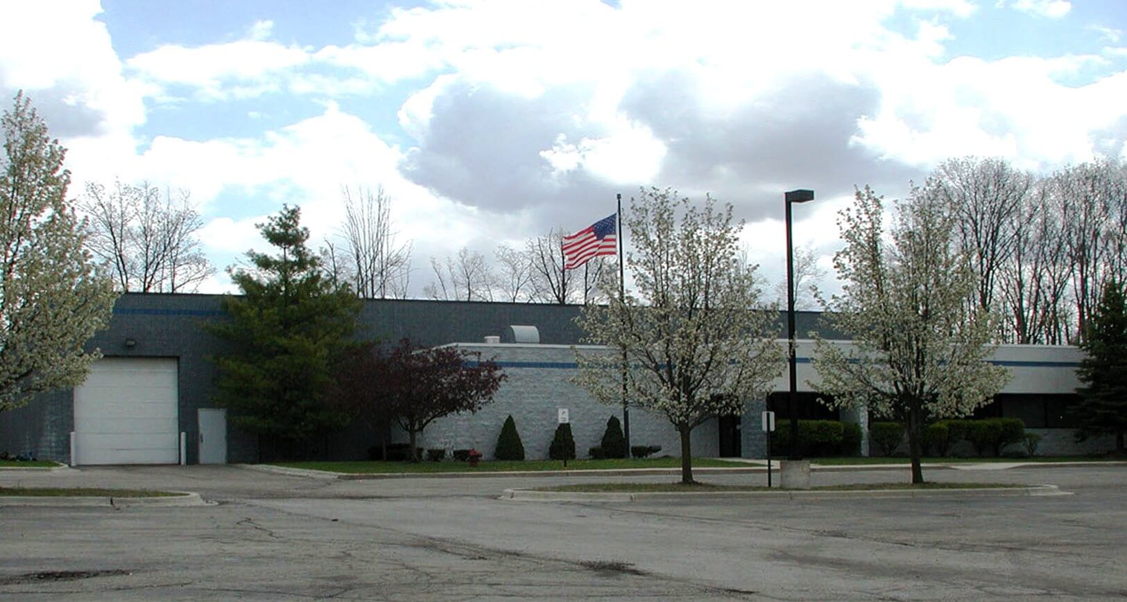FRIEDMAN SELLS A 22,252 SF INDUSTRIAL BUILDING IN PLYMOUTH, MICHIGAN