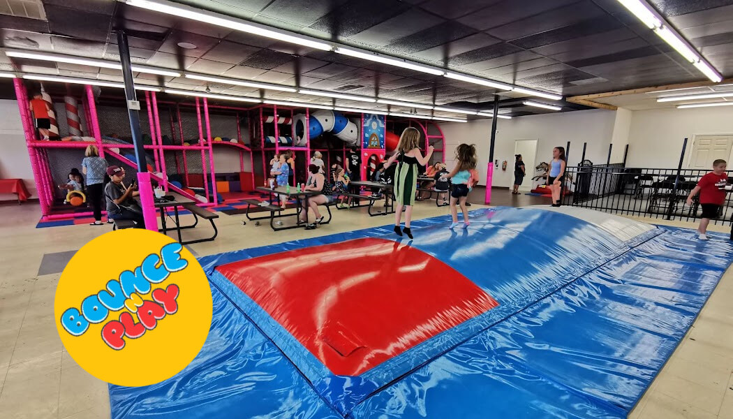 Friedman’s Larson Riff Secures Lease with Bounce N Play in Seabrook, TX