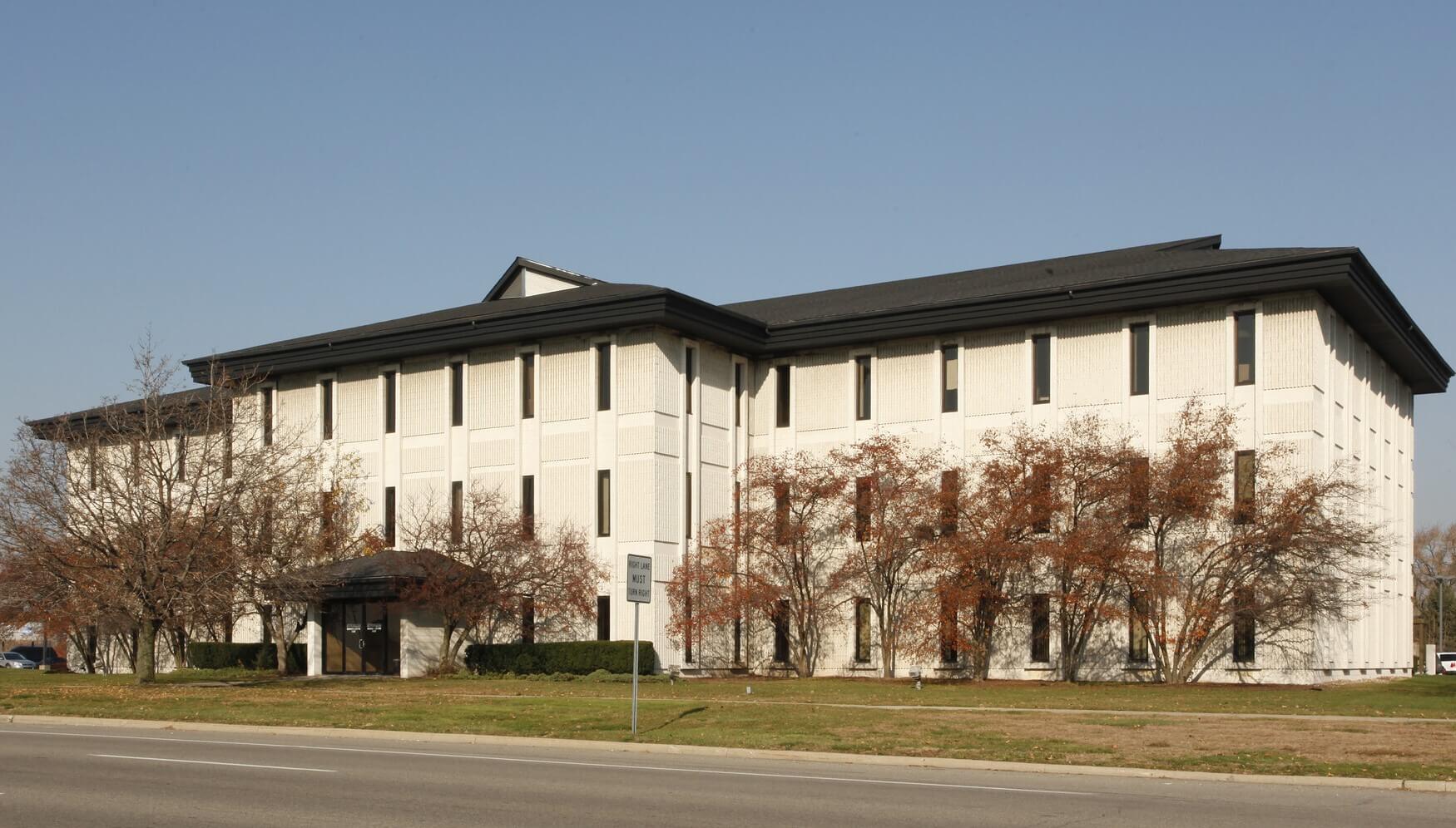 Friedman’s Greg Hornby Secures Lease with Adnan Virk CPA in Taylor, MI