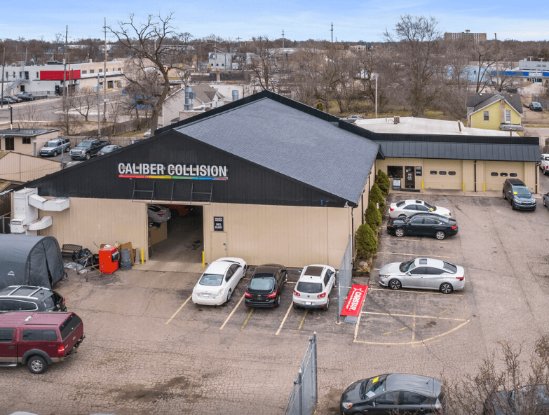 Friedman’s Shane Smith & Marc Hildenbrand Facilitate the Sale of