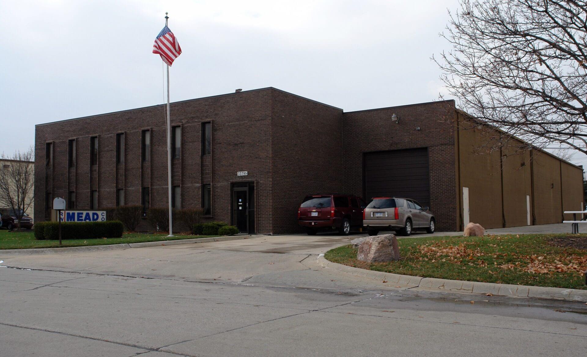 Zach Cummings Sells 15,120 SF Industrial Building in Fraser, MI ...